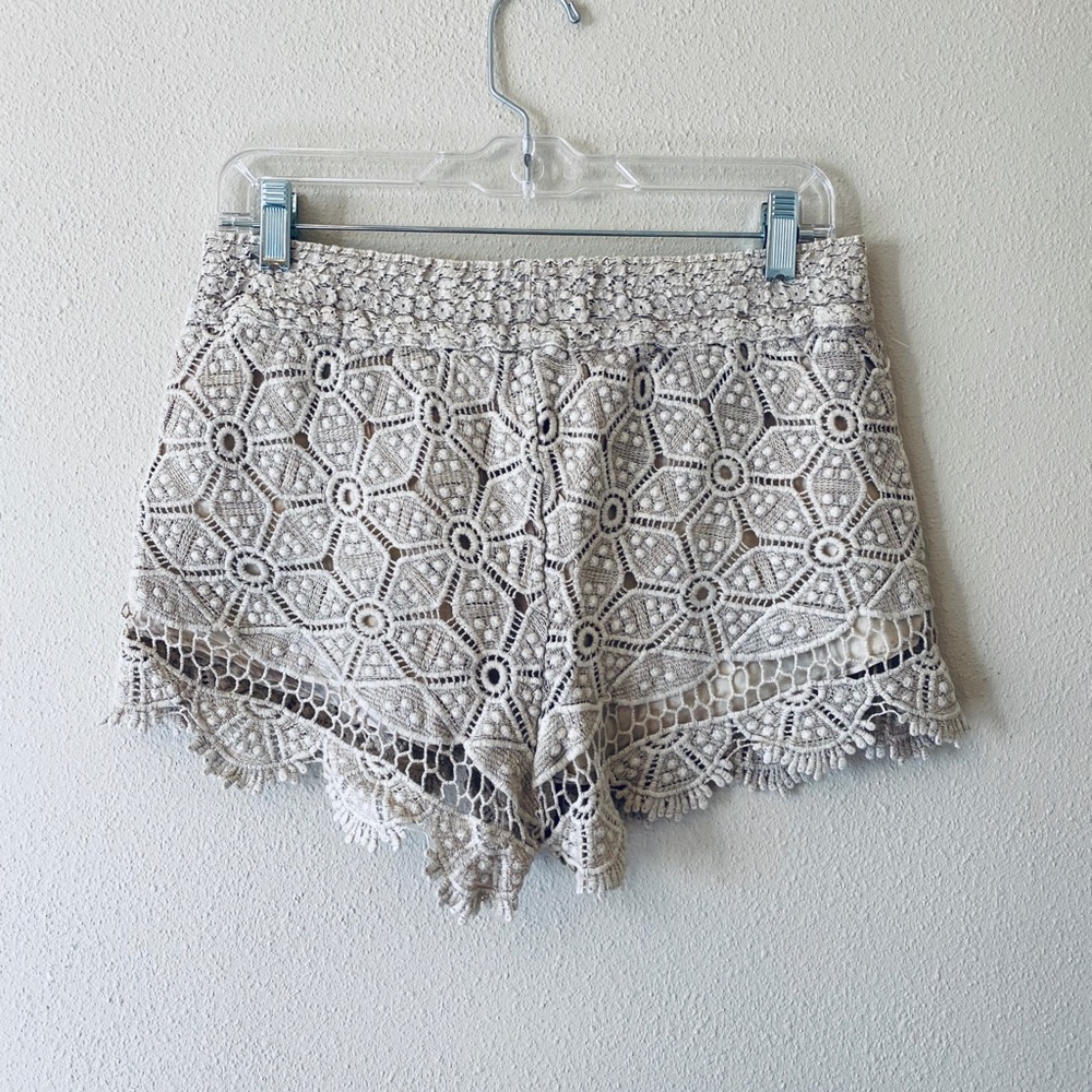 Urban Outfitters Shorts - Picture 4 of 4